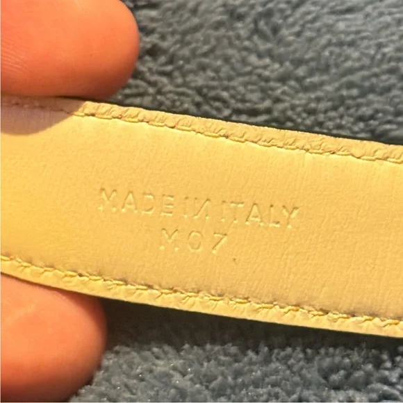 $500 CELINE Belt, Pink Leather, Gold-and-Silver Triomphe Buckle, Size 65 - Picture 5 of 9